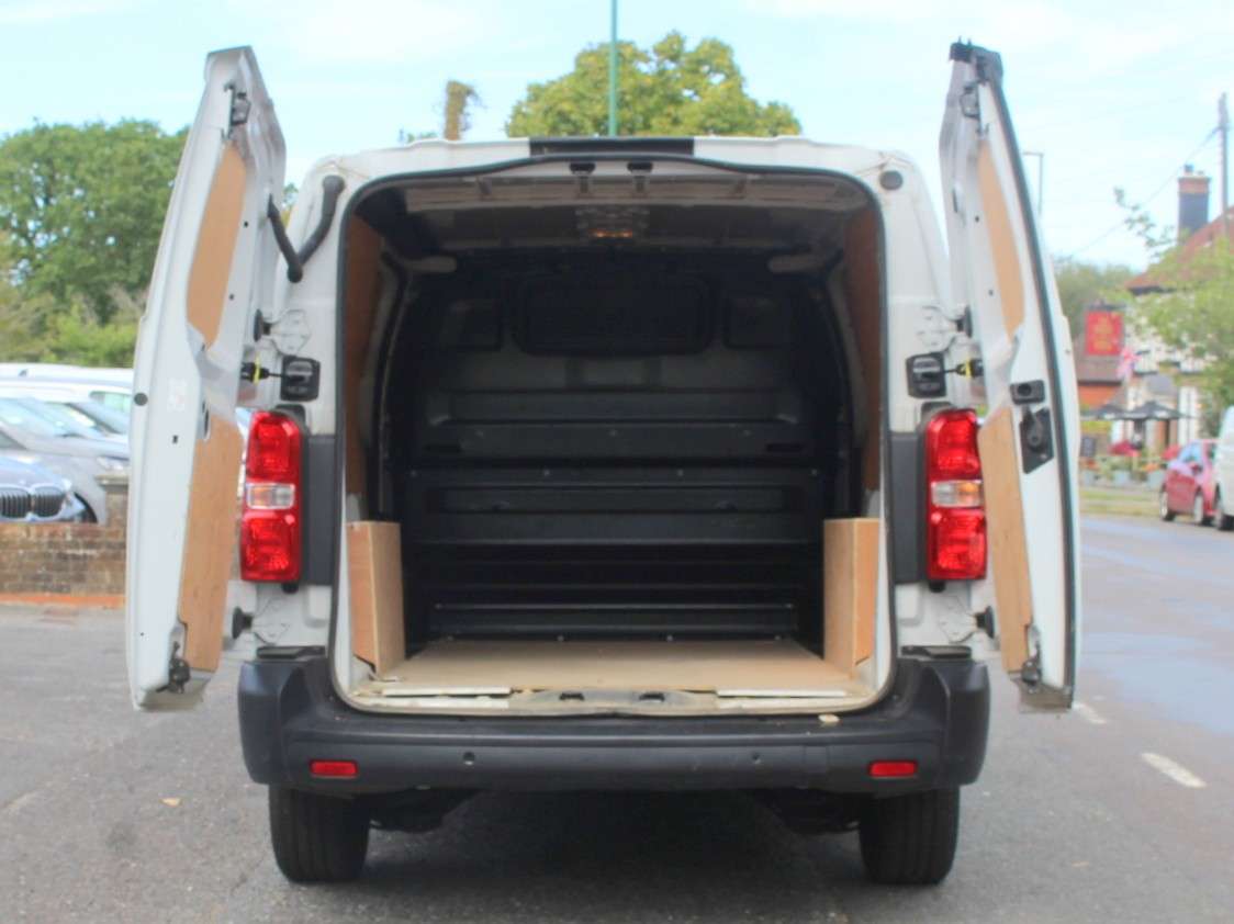 2025 VAUXHALL VIVARO 2025 VAUXHALL VIVARO