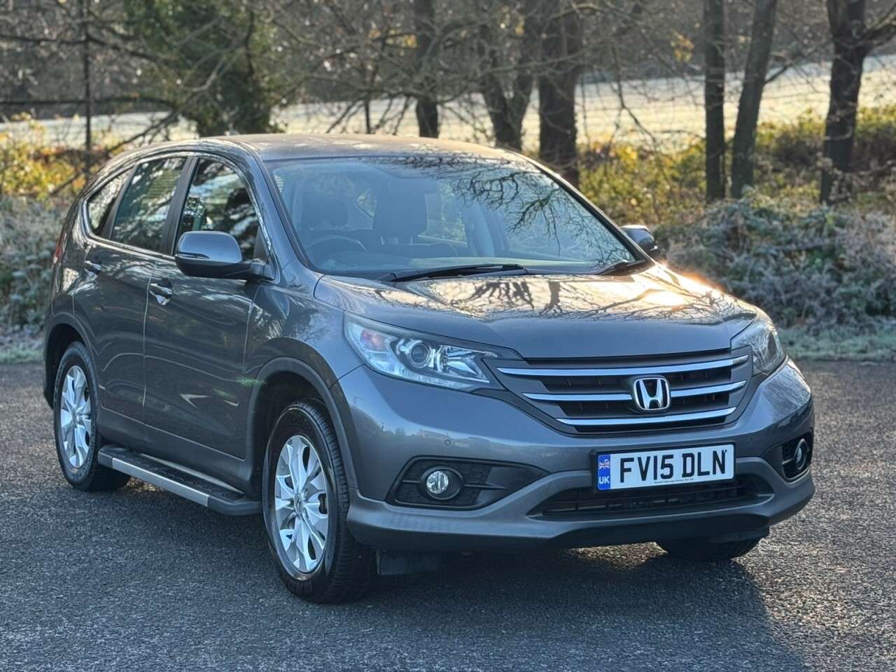 A 2015 HONDA CR-V 2.2 i-DTEC SE-T SUV 5dr Diesel Auto 4WD Euro 5 (150 ps) A 2015 HONDA CR-V 2.2 i-DTEC SE-T SUV 5dr Diesel Auto 4WD Euro 5 (150 ps)