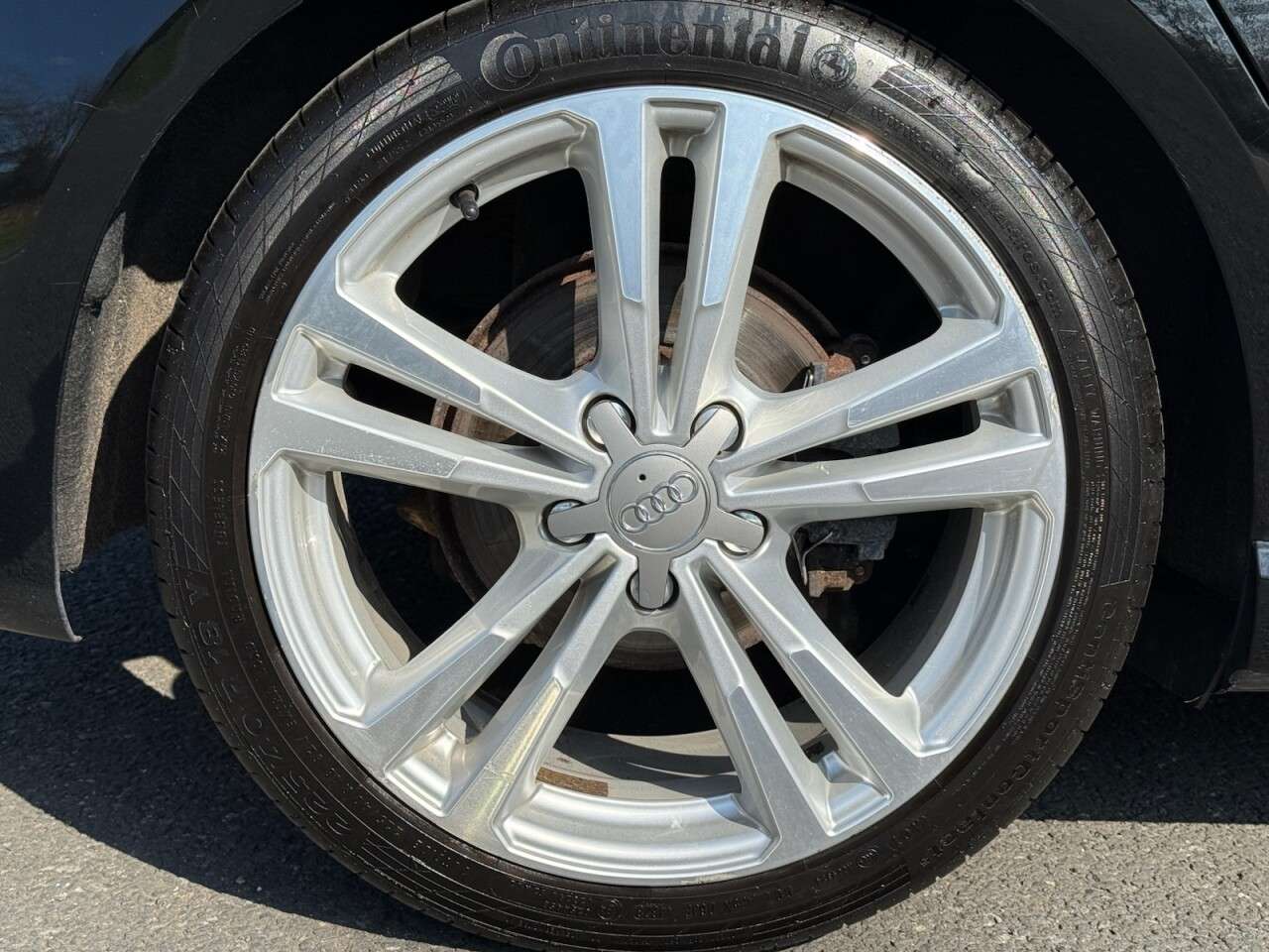 A 2015 AUDI A3 2.0 TDI S line Sportback 5dr Diesel S Tronic quattro Euro 6 (s/s) (184 ps) A 2015 AUDI A3 2.0 TDI S line Sportback 5dr Diesel S Tronic quattro Euro 6 (s/s) (184 ps)