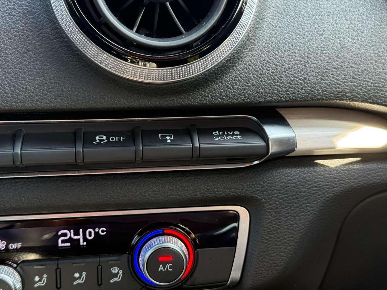 2015 AUDI A3 2015 AUDI A3