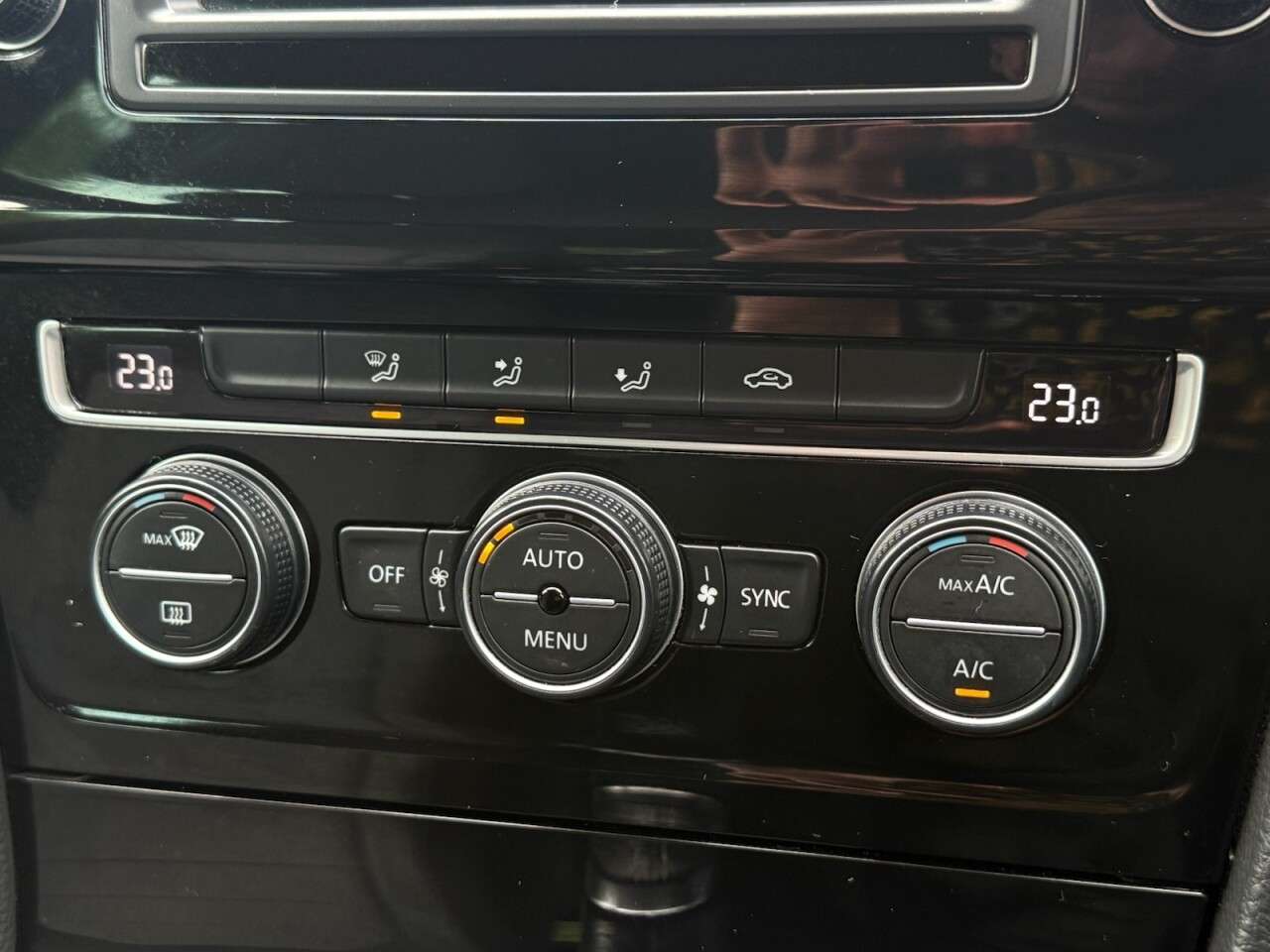 2016 VOLKSWAGEN GOLF 2016 VOLKSWAGEN GOLF