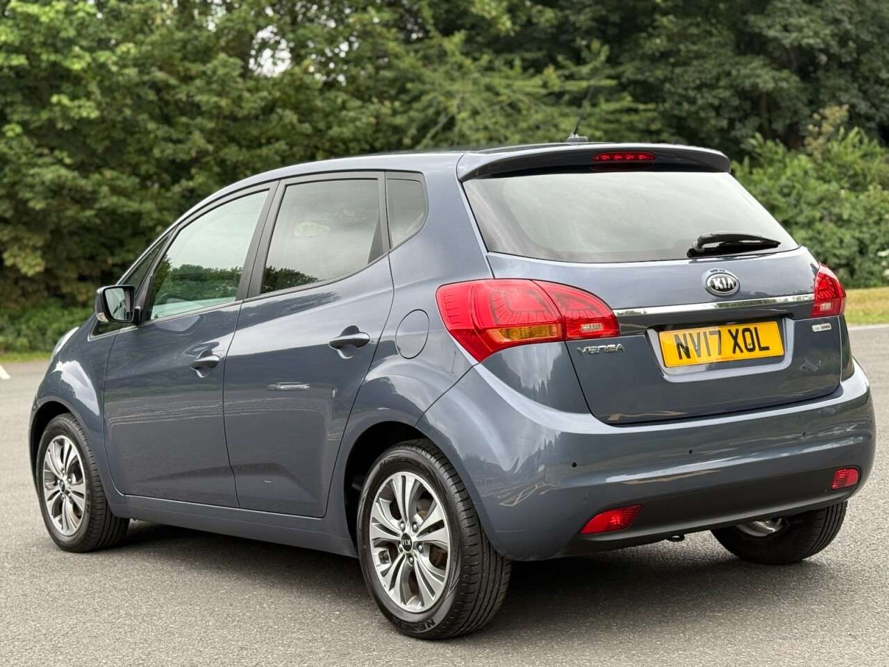 2017 KIA VENGA 2017 KIA VENGA