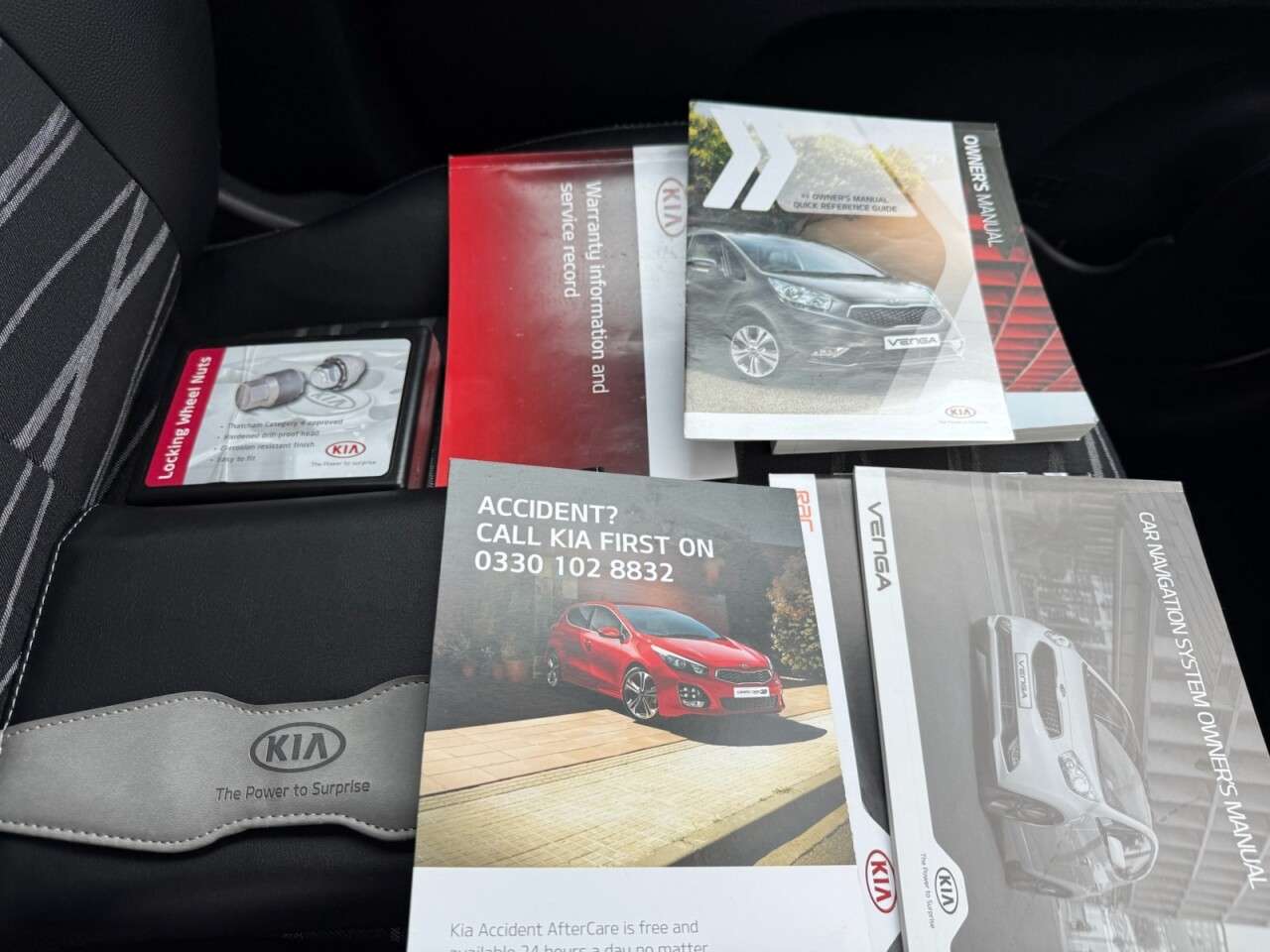 2017 KIA VENGA 2017 KIA VENGA