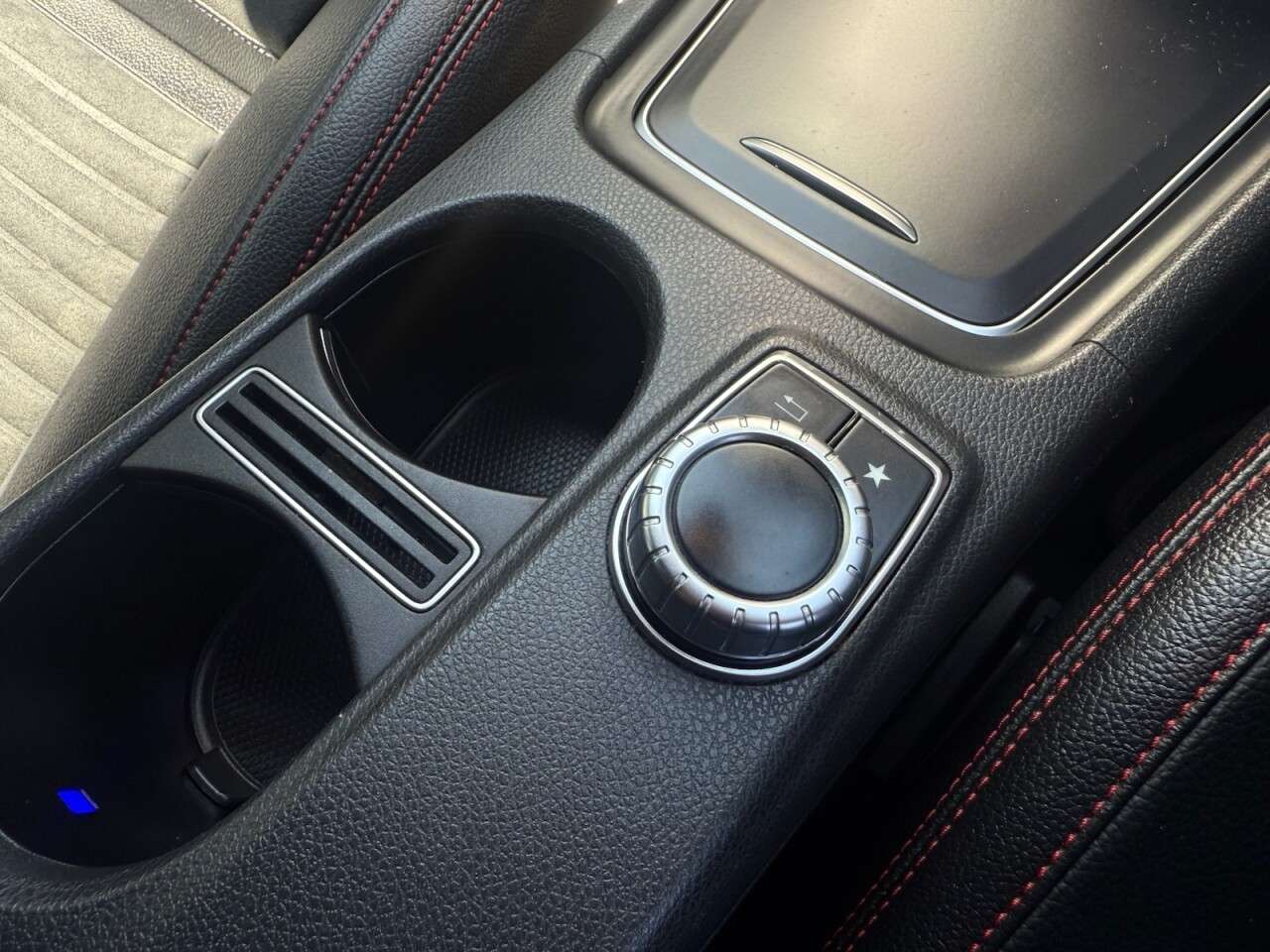 2016 MERCEDES-BENZ A CLASS 2016 MERCEDES-BENZ A CLASS