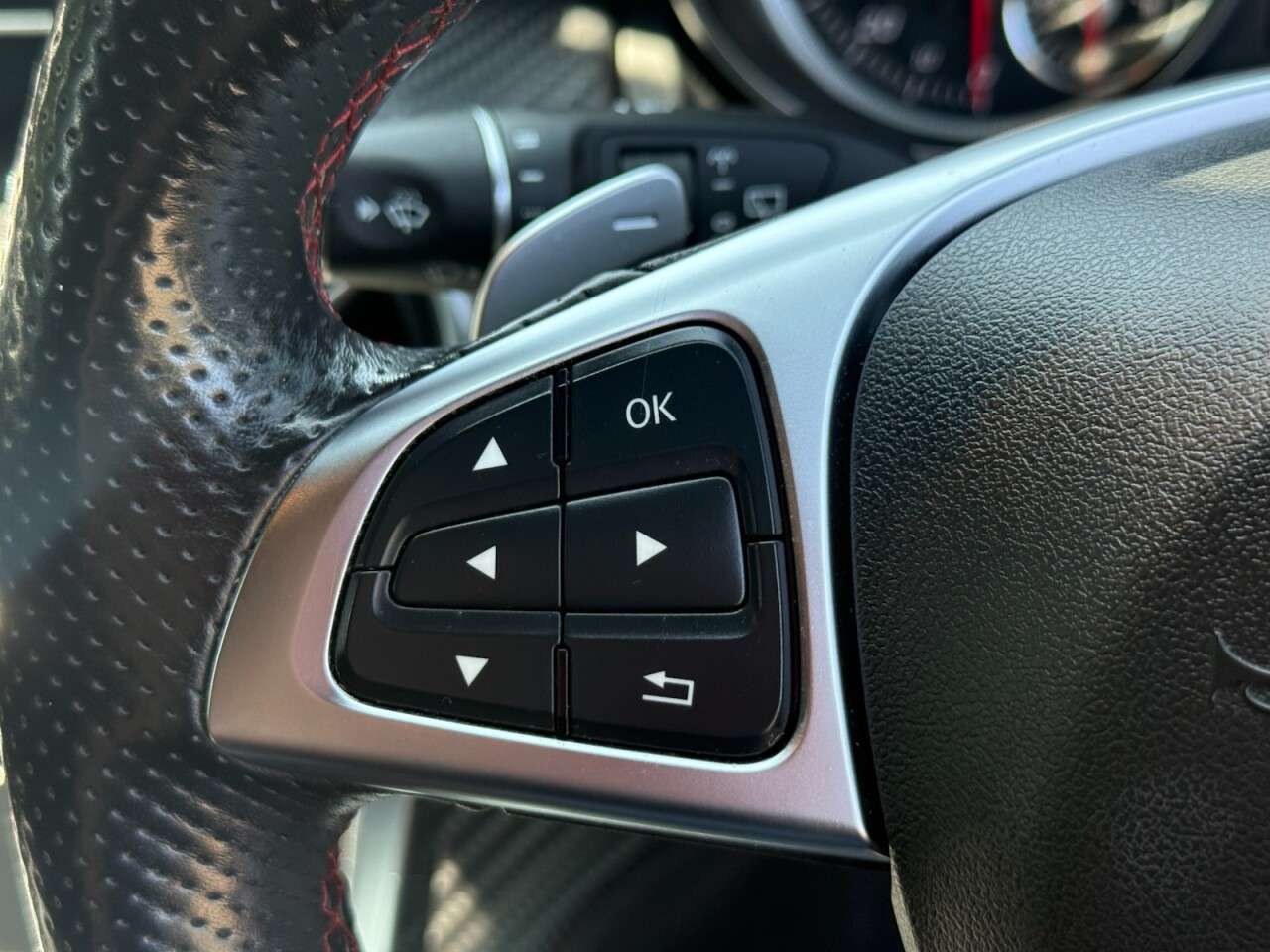 2016 MERCEDES-BENZ A CLASS 2016 MERCEDES-BENZ A CLASS