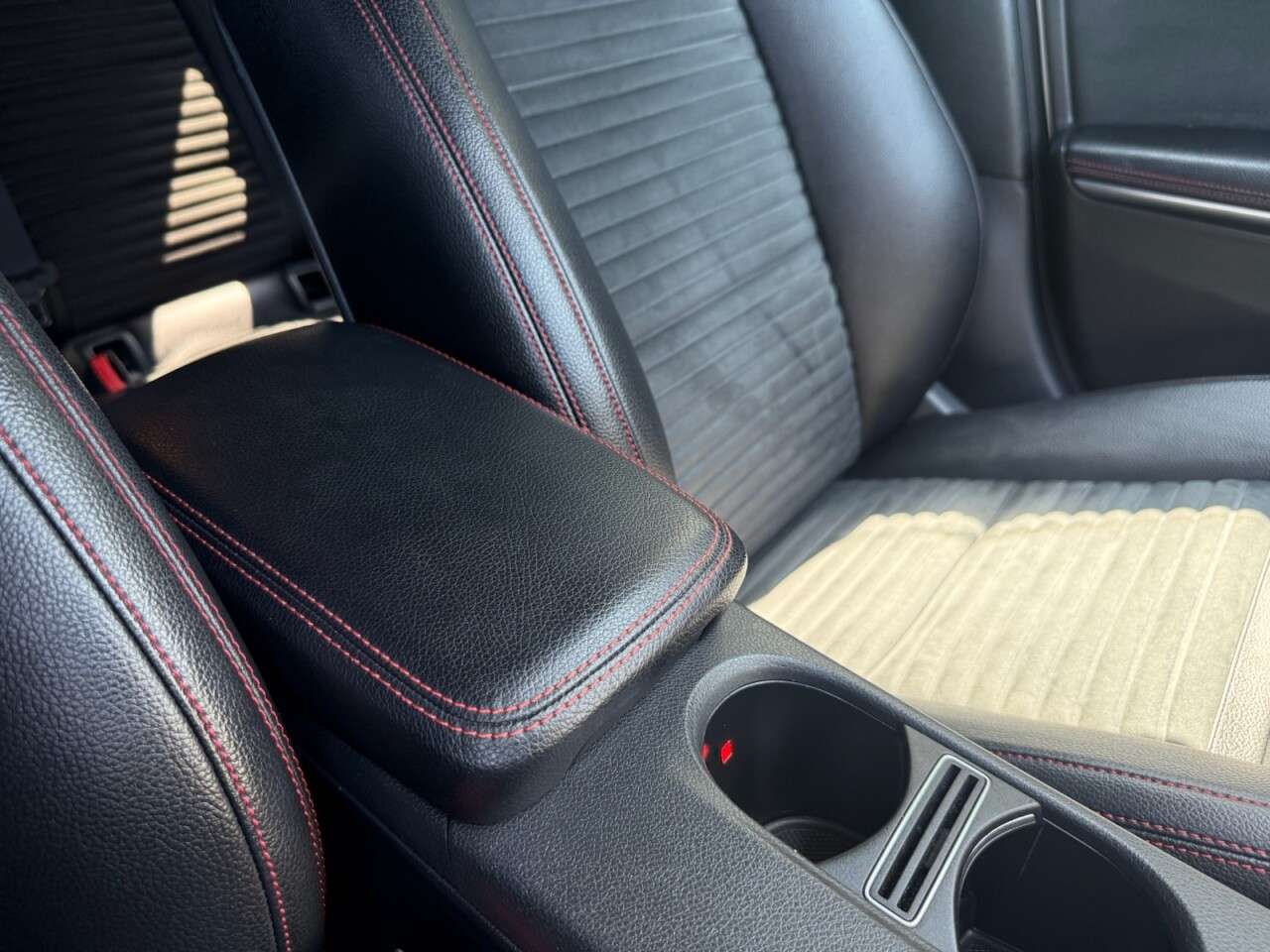 2016 MERCEDES-BENZ A CLASS 2016 MERCEDES-BENZ A CLASS