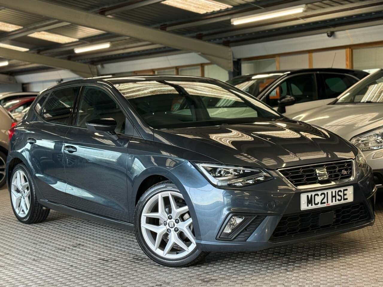 A 2021 SEAT IBIZA 1.0 TSI FR Hatchback 5dr Petrol Manual Euro 6 (s/s) (95 ps) A 2021 SEAT IBIZA 1.0 TSI FR Hatchback 5dr Petrol Manual Euro 6 (s/s) (95 ps)