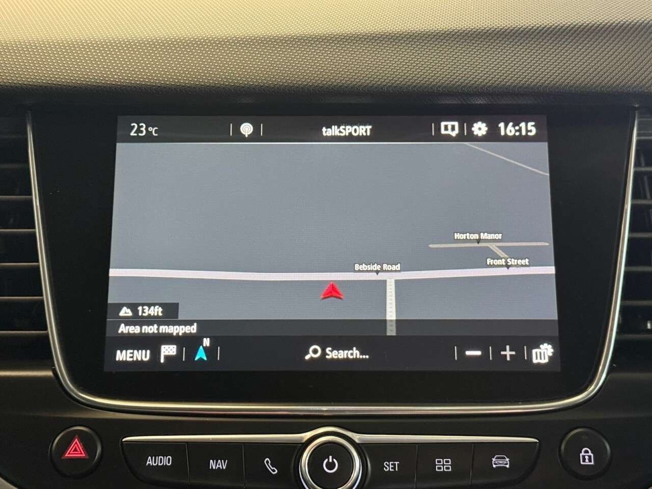 A 2020 VAUXHALL CROSSLAND X 1.2 Turbo Elite Nav SUV 5dr Petrol Auto Euro 6 (s/s) (130 ps) SAT NAV, AUTO A 2020 VAUXHALL CROSSLAND X 1.2 Turbo Elite Nav SUV 5dr Petrol Auto Euro 6 (s/s) (130 ps) SAT NAV, AUTO