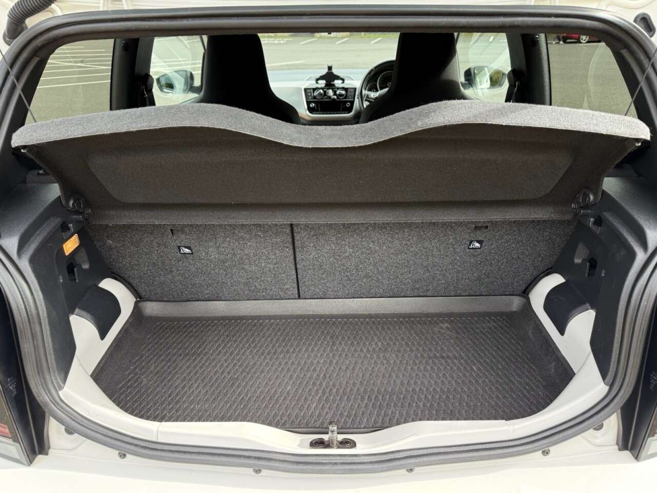 2018 VOLKSWAGEN UP! 2018 VOLKSWAGEN UP!