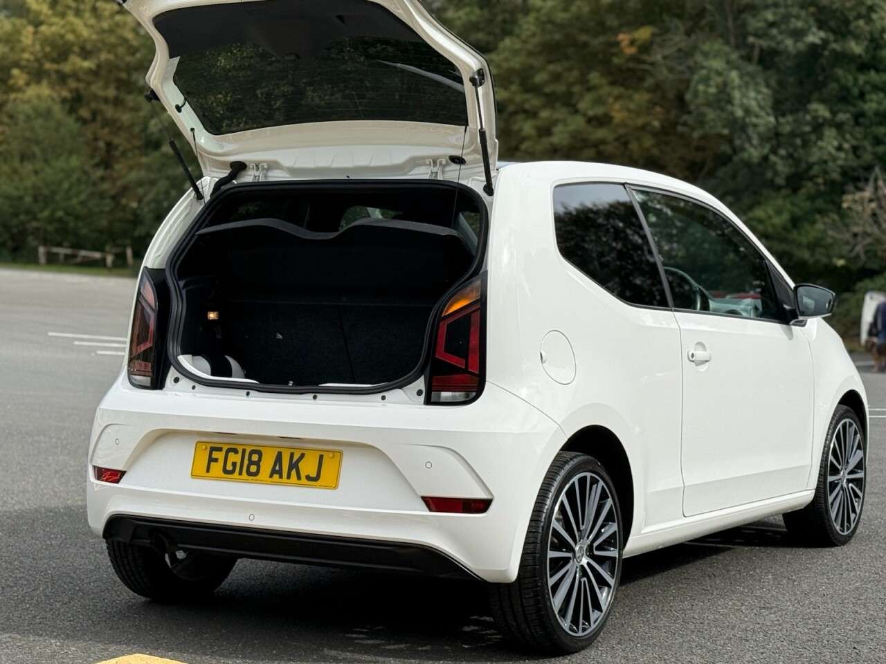 2018 VOLKSWAGEN UP! 2018 VOLKSWAGEN UP!