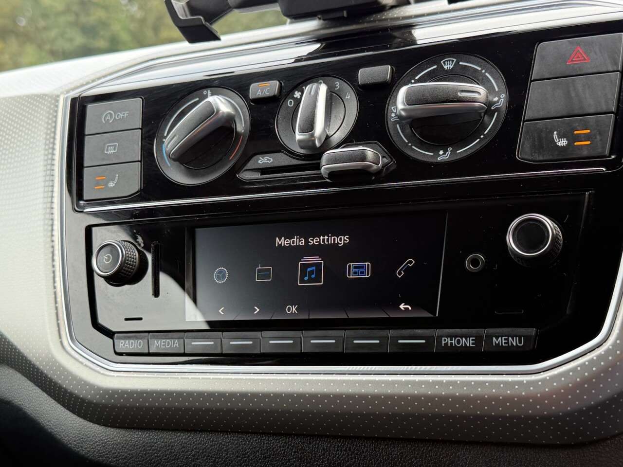 2018 VOLKSWAGEN UP! 2018 VOLKSWAGEN UP!