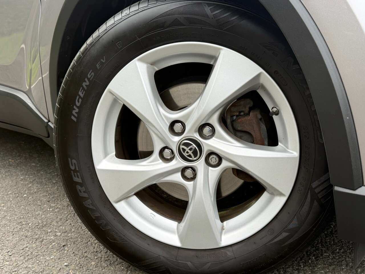 2019 TOYOTA C-HR 2019 TOYOTA C-HR