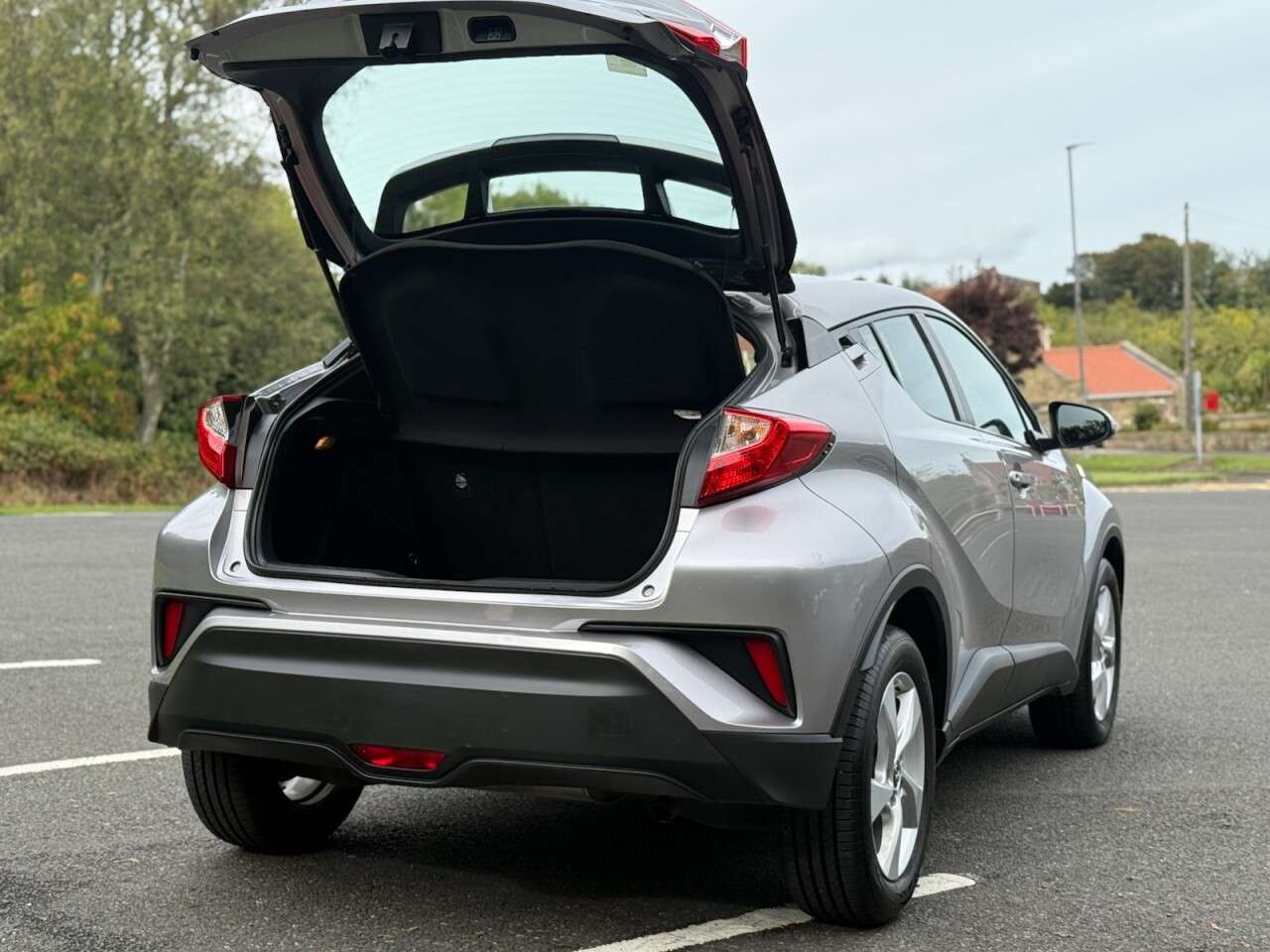 2019 TOYOTA C-HR 2019 TOYOTA C-HR