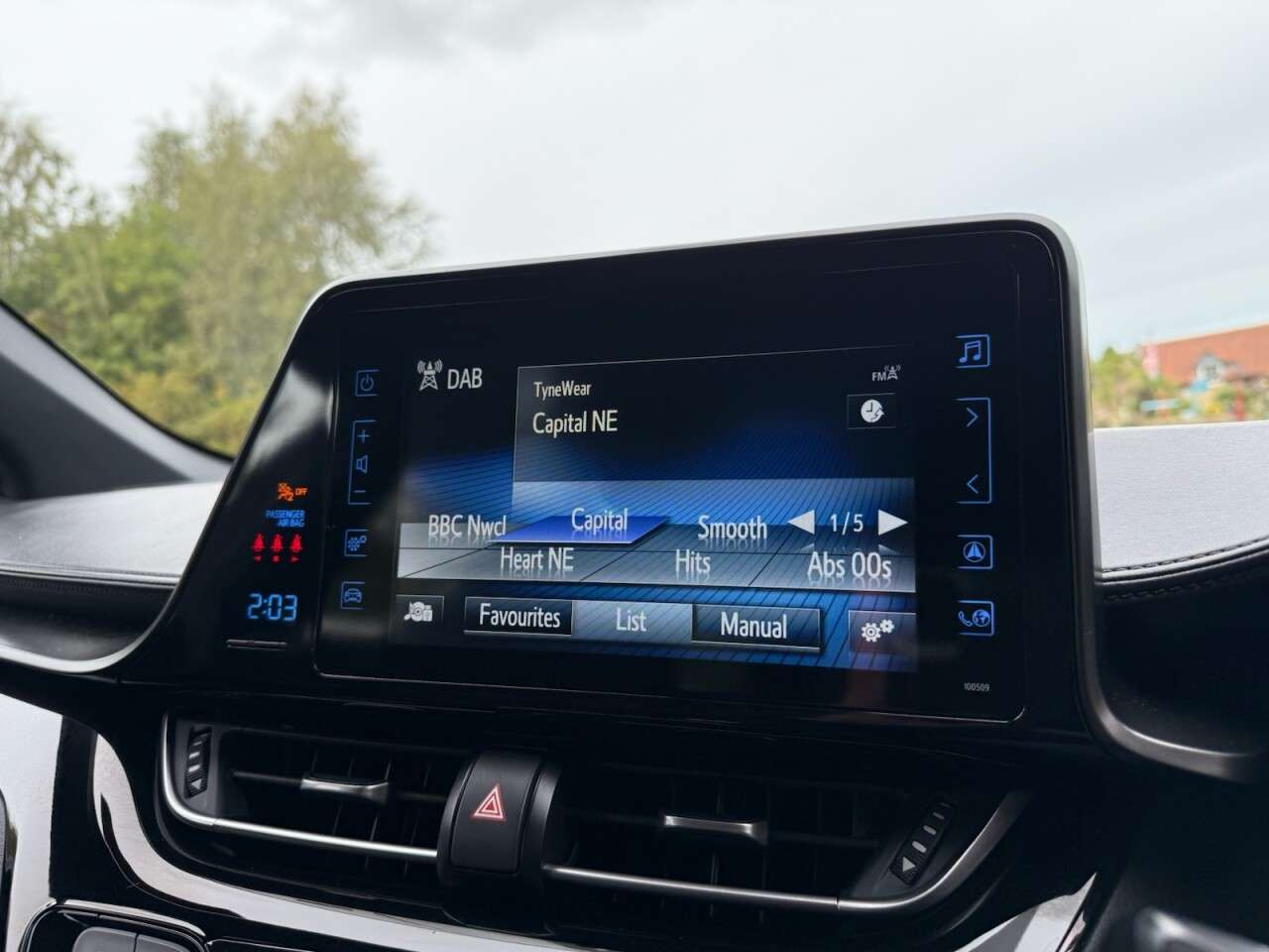 2019 TOYOTA C-HR 2019 TOYOTA C-HR