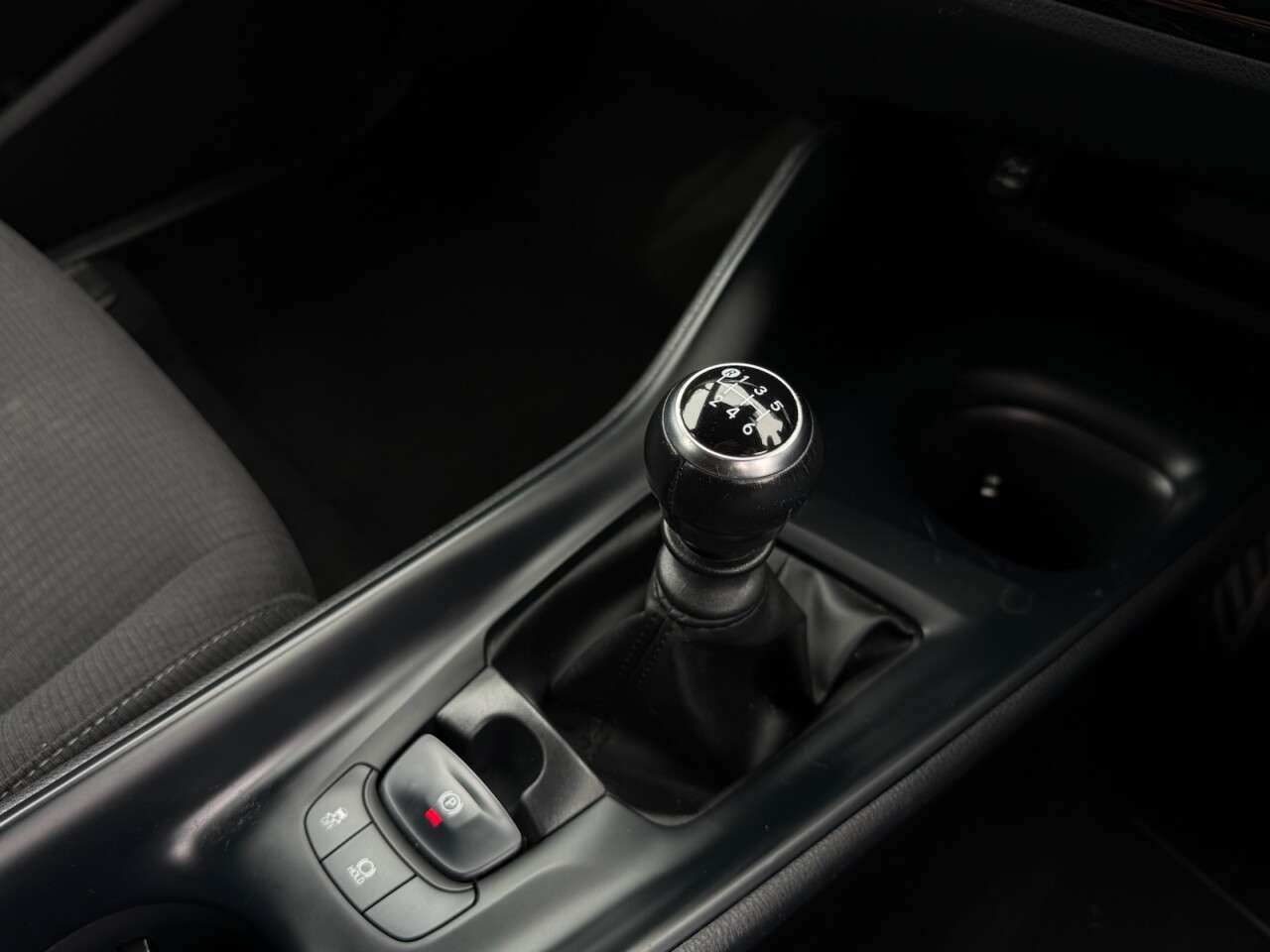 2019 TOYOTA C-HR 2019 TOYOTA C-HR