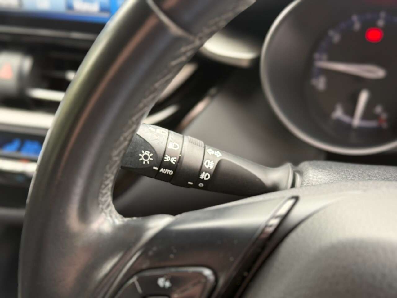 2019 TOYOTA C-HR 2019 TOYOTA C-HR