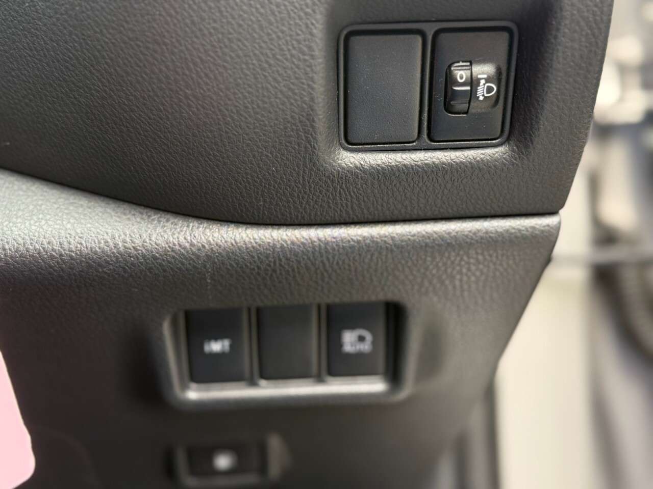 2019 TOYOTA C-HR 2019 TOYOTA C-HR