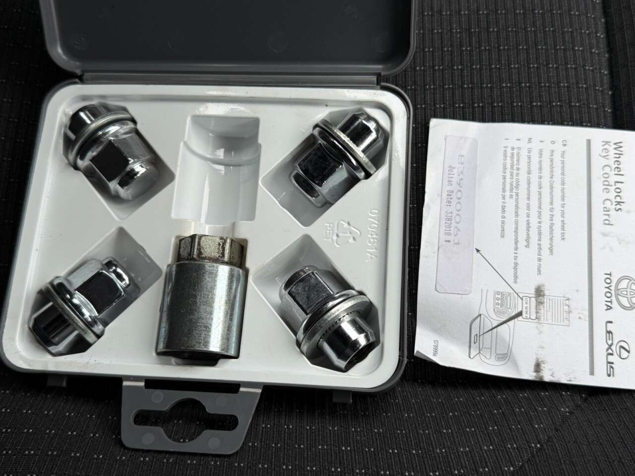 2019 TOYOTA C-HR 2019 TOYOTA C-HR