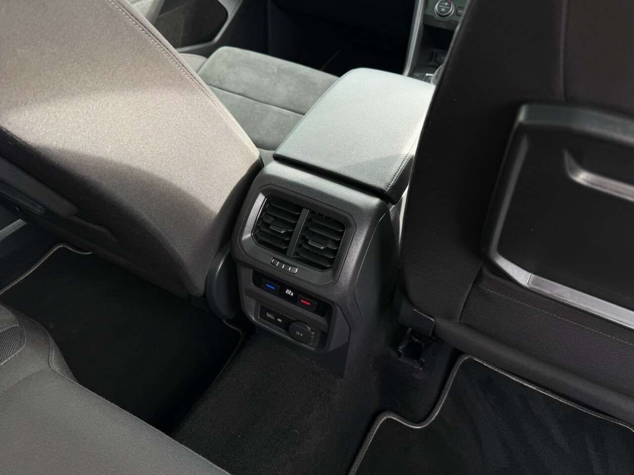 2019 VOLKSWAGEN TIGUAN ALLSPACE 2019 VOLKSWAGEN TIGUAN ALLSPACE