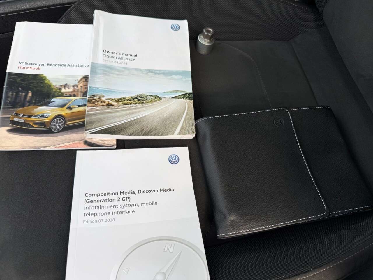 2019 VOLKSWAGEN TIGUAN ALLSPACE 2019 VOLKSWAGEN TIGUAN ALLSPACE