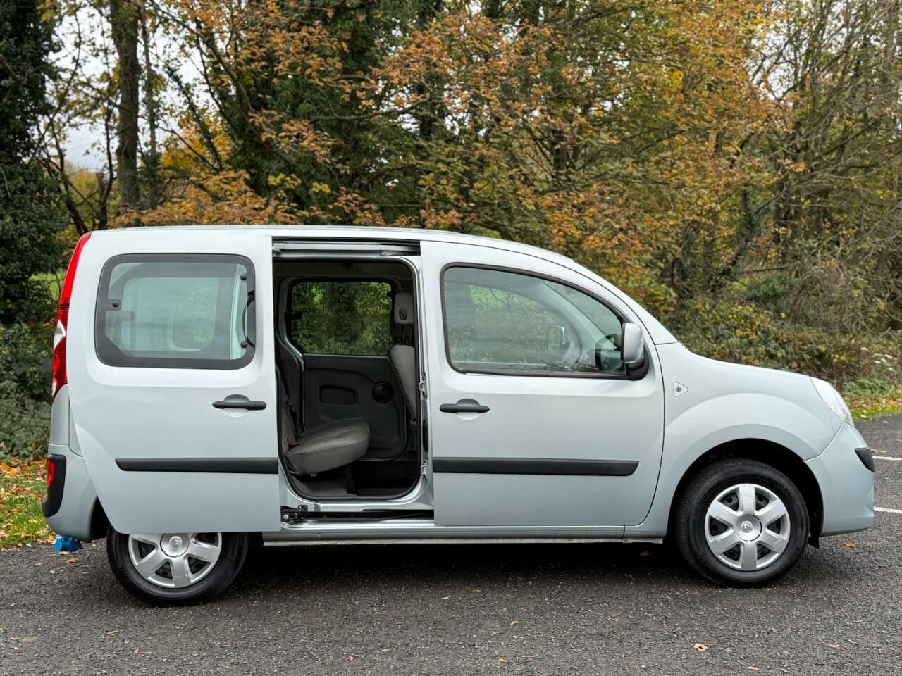 2010 RENAULT KANGOO 2010 RENAULT KANGOO