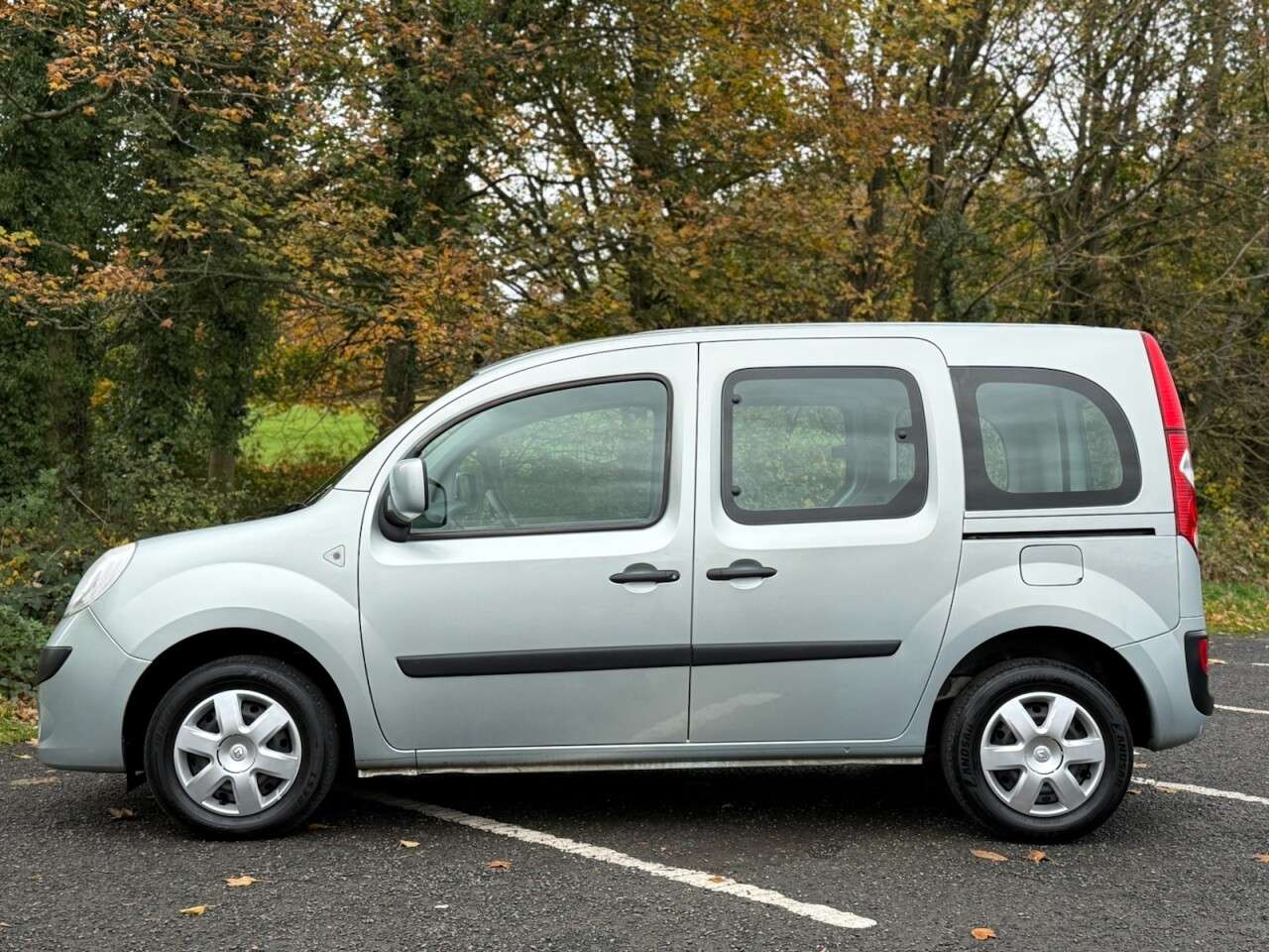 2010 RENAULT KANGOO 2010 RENAULT KANGOO