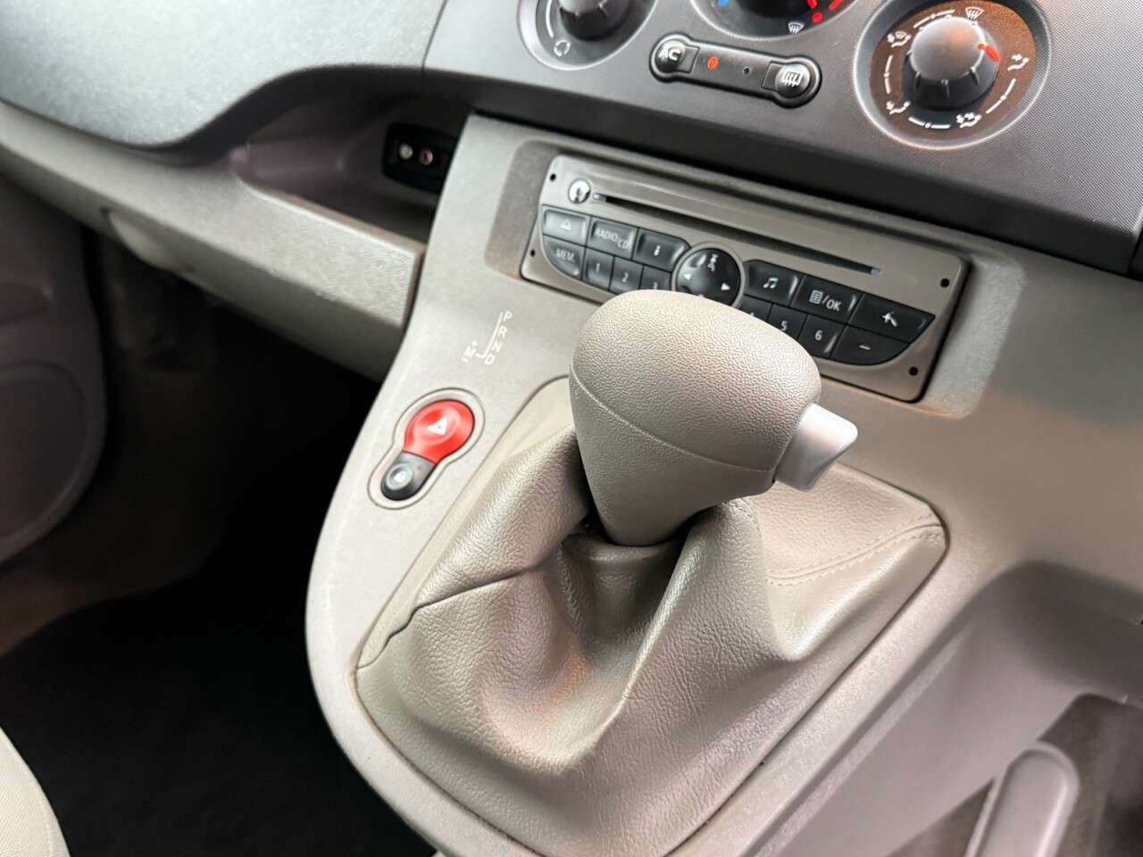 2010 RENAULT KANGOO 2010 RENAULT KANGOO