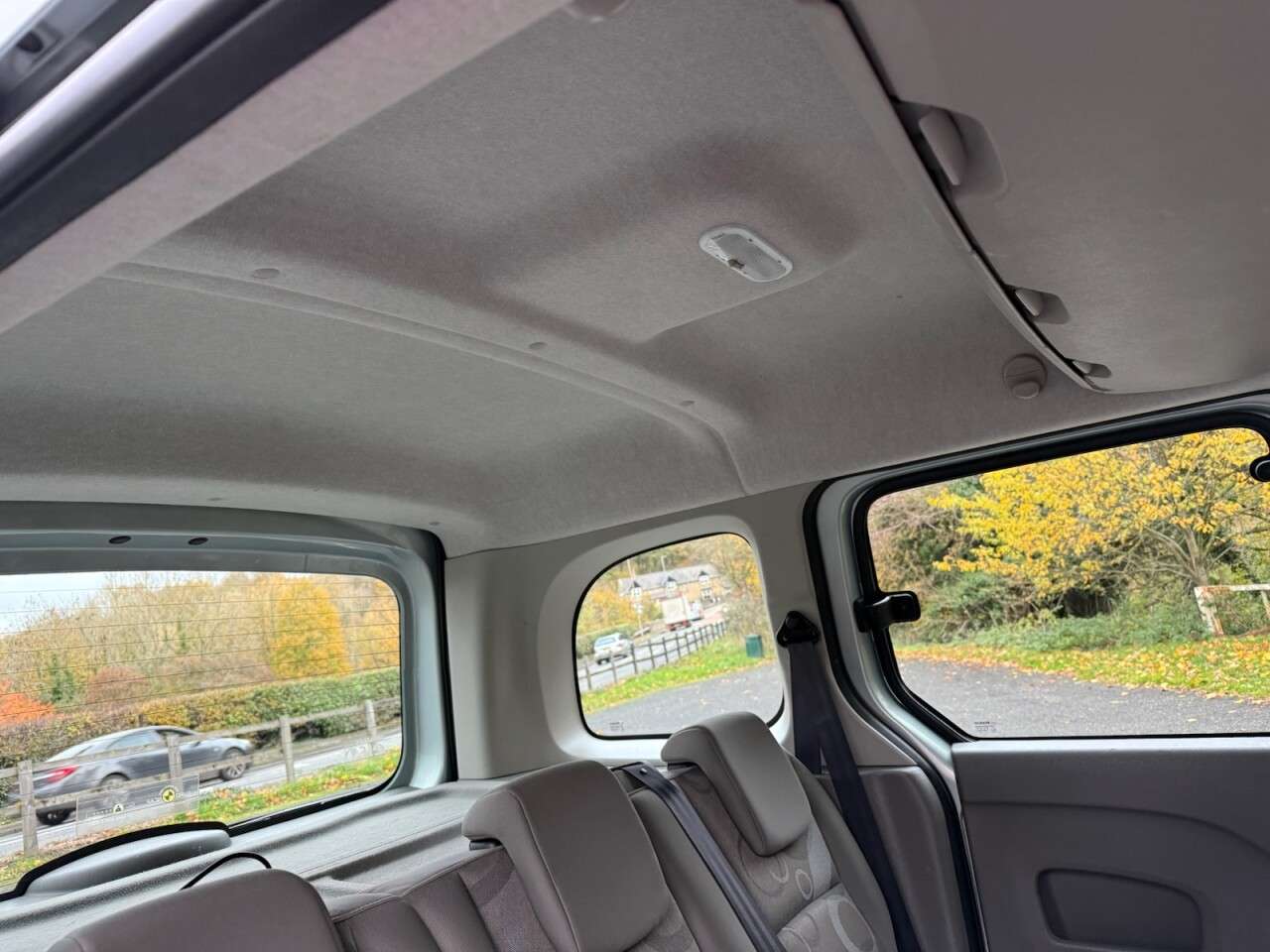 2010 RENAULT KANGOO 2010 RENAULT KANGOO