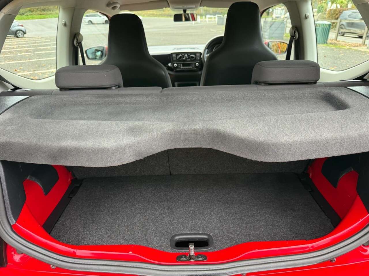 2012 VOLKSWAGEN UP! 2012 VOLKSWAGEN UP!