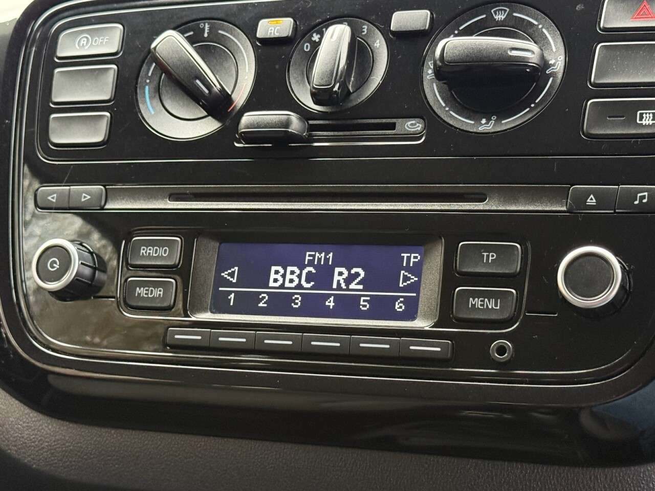 2012 VOLKSWAGEN UP! 2012 VOLKSWAGEN UP!