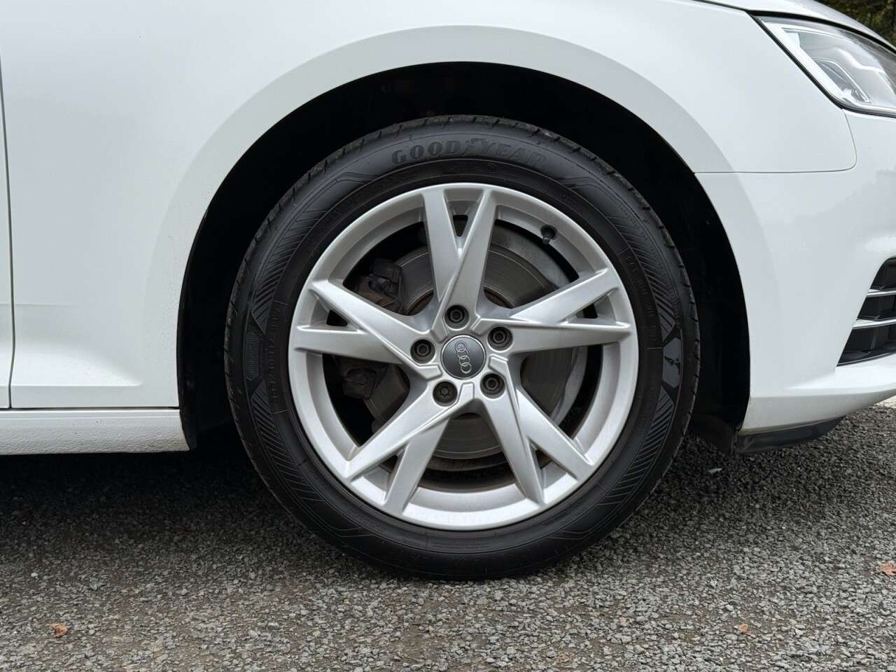 2017 AUDI A4 2017 AUDI A4