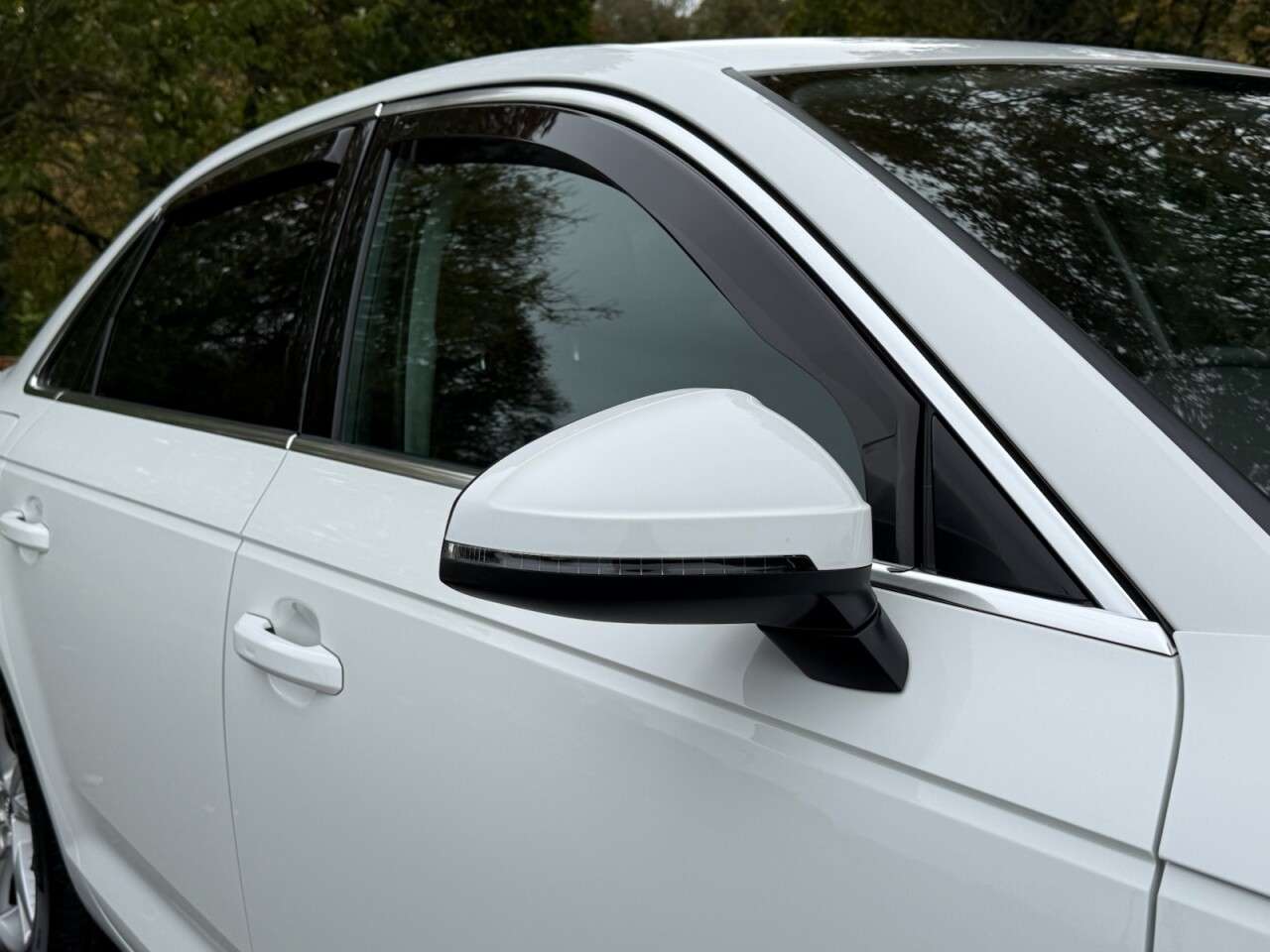 2017 AUDI A4 2017 AUDI A4