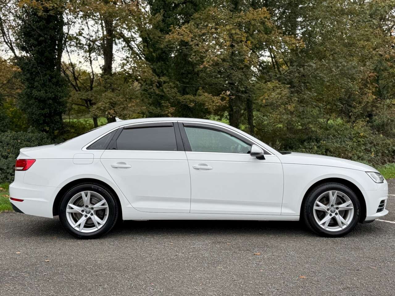 2017 AUDI A4 2017 AUDI A4