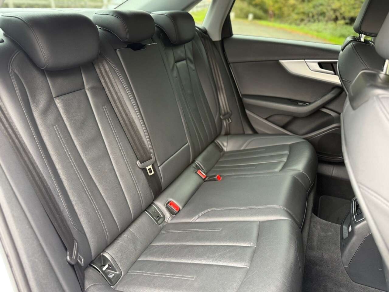 2017 AUDI A4 2017 AUDI A4