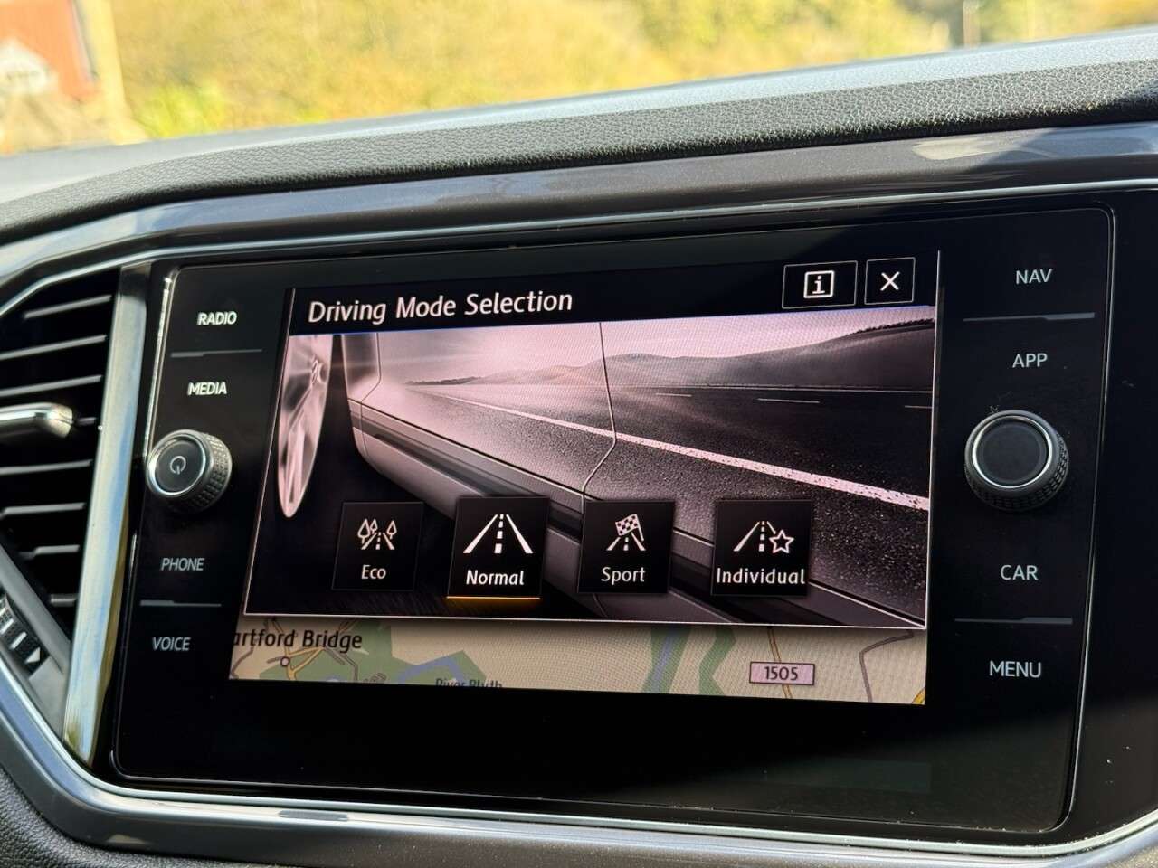 2020 VOLKSWAGEN T-ROC 2020 VOLKSWAGEN T-ROC