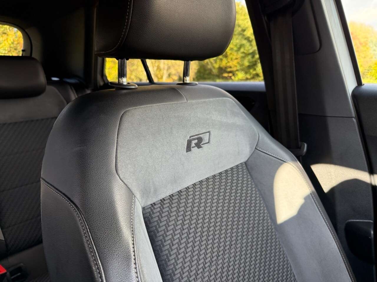 2020 VOLKSWAGEN T-ROC 2020 VOLKSWAGEN T-ROC