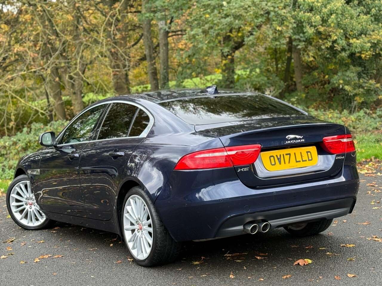 A 2017 JAGUAR XE 2.0d Portfolio Saloon 4dr Diesel Auto AWD Euro 6 (s/s) (180 ps) A 2017 JAGUAR XE 2.0d Portfolio Saloon 4dr Diesel Auto AWD Euro 6 (s/s) (180 ps)