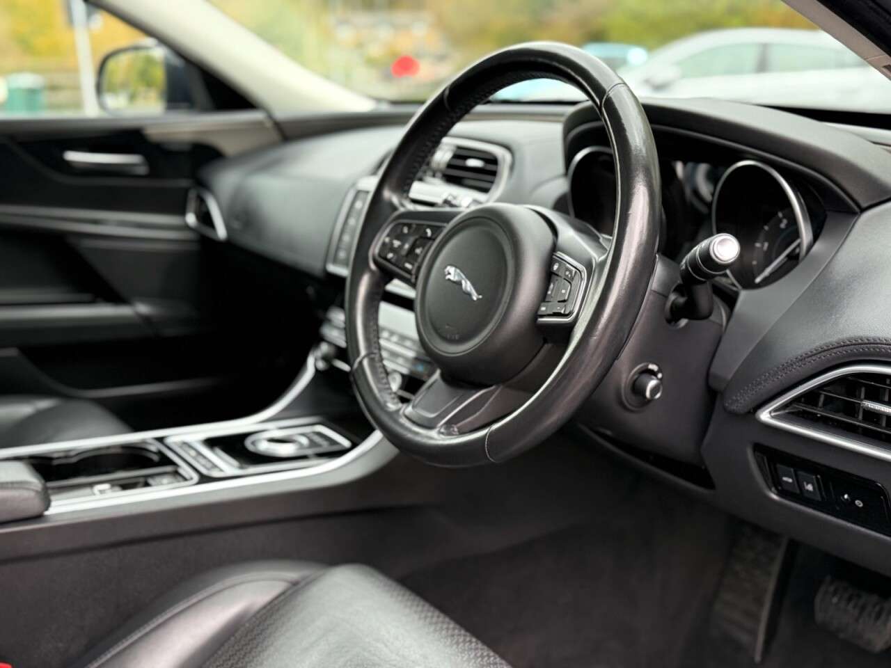 2017 JAGUAR XE 2017 JAGUAR XE