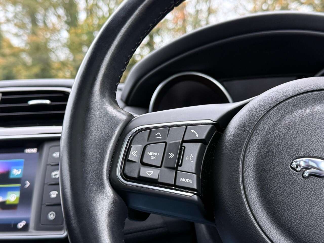 2017 JAGUAR XE 2017 JAGUAR XE