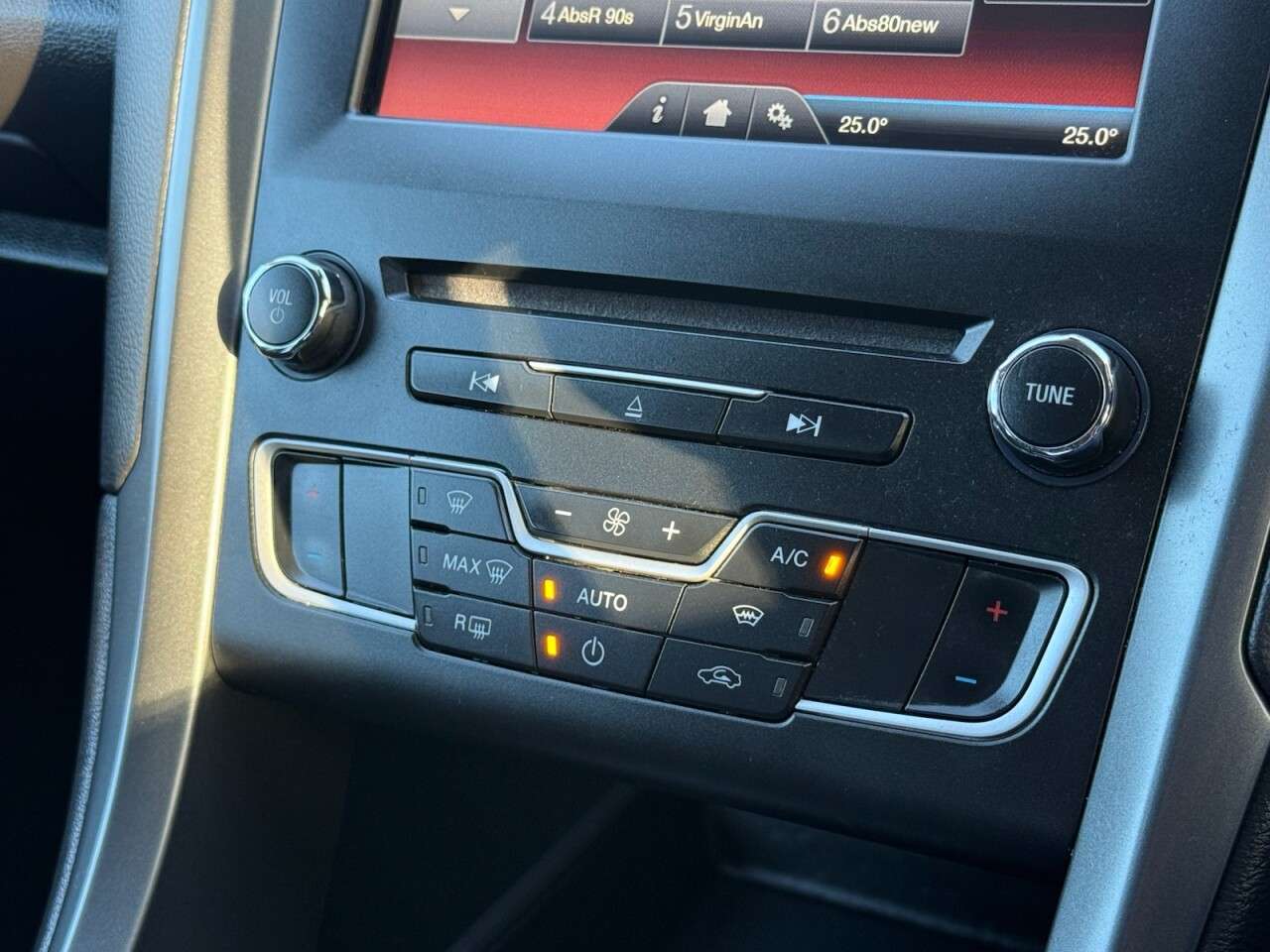 2015 FORD MONDEO 2015 FORD MONDEO