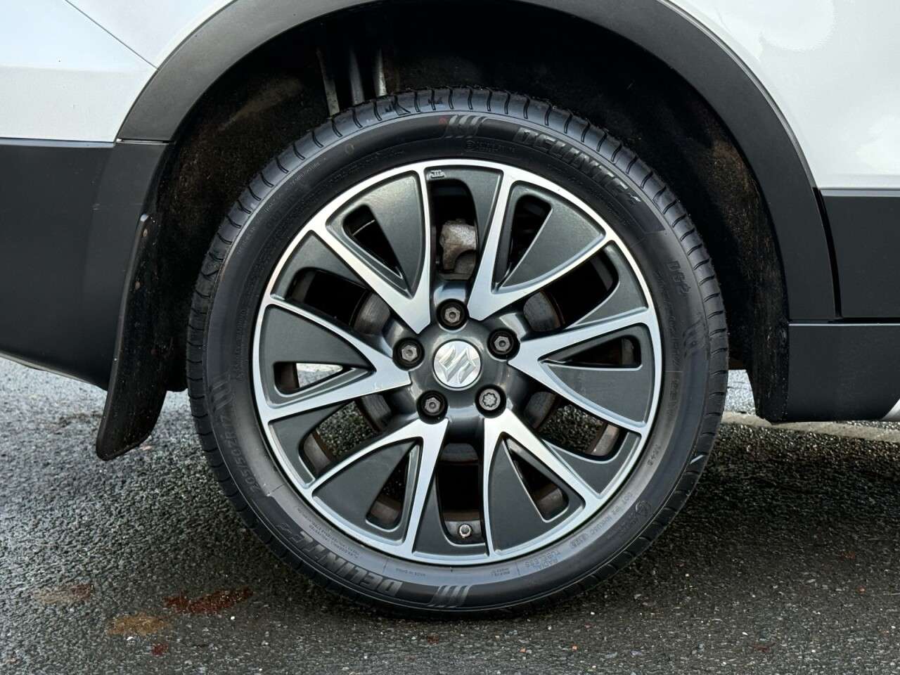 2015 SUZUKI SX4 S-CROSS 2015 SUZUKI SX4 S-CROSS