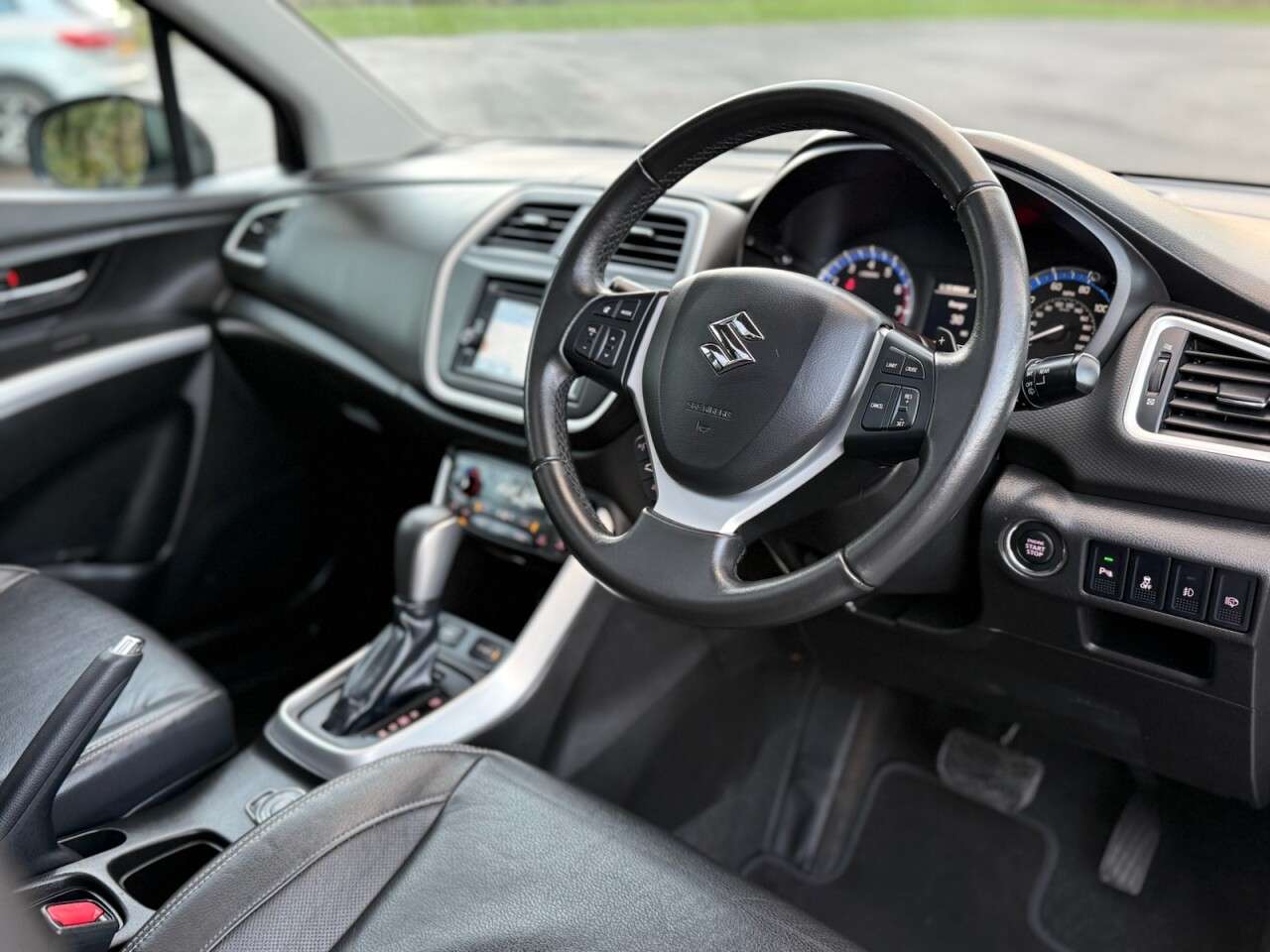 2015 SUZUKI SX4 S-CROSS 2015 SUZUKI SX4 S-CROSS