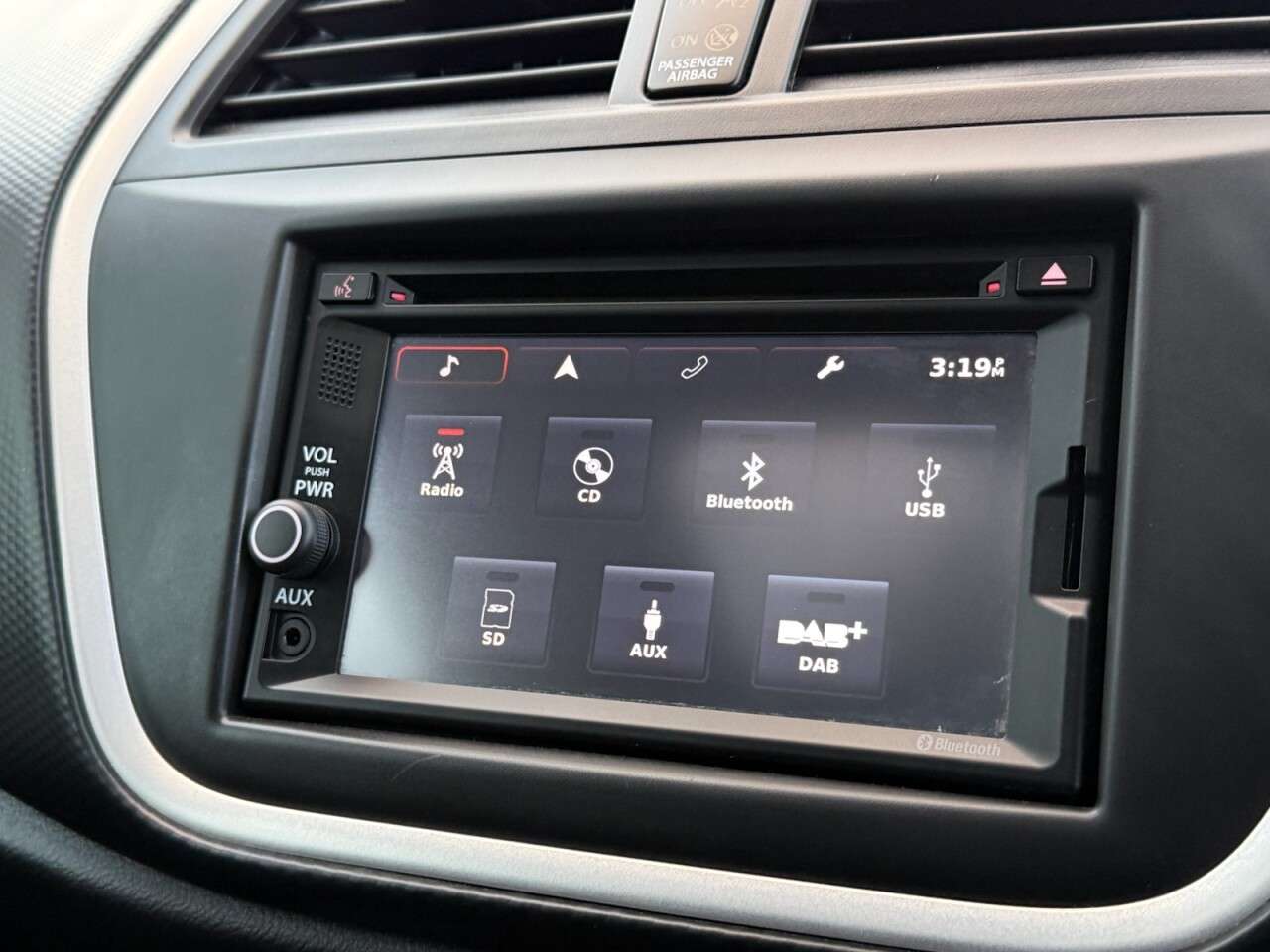 2015 SUZUKI SX4 S-CROSS 2015 SUZUKI SX4 S-CROSS