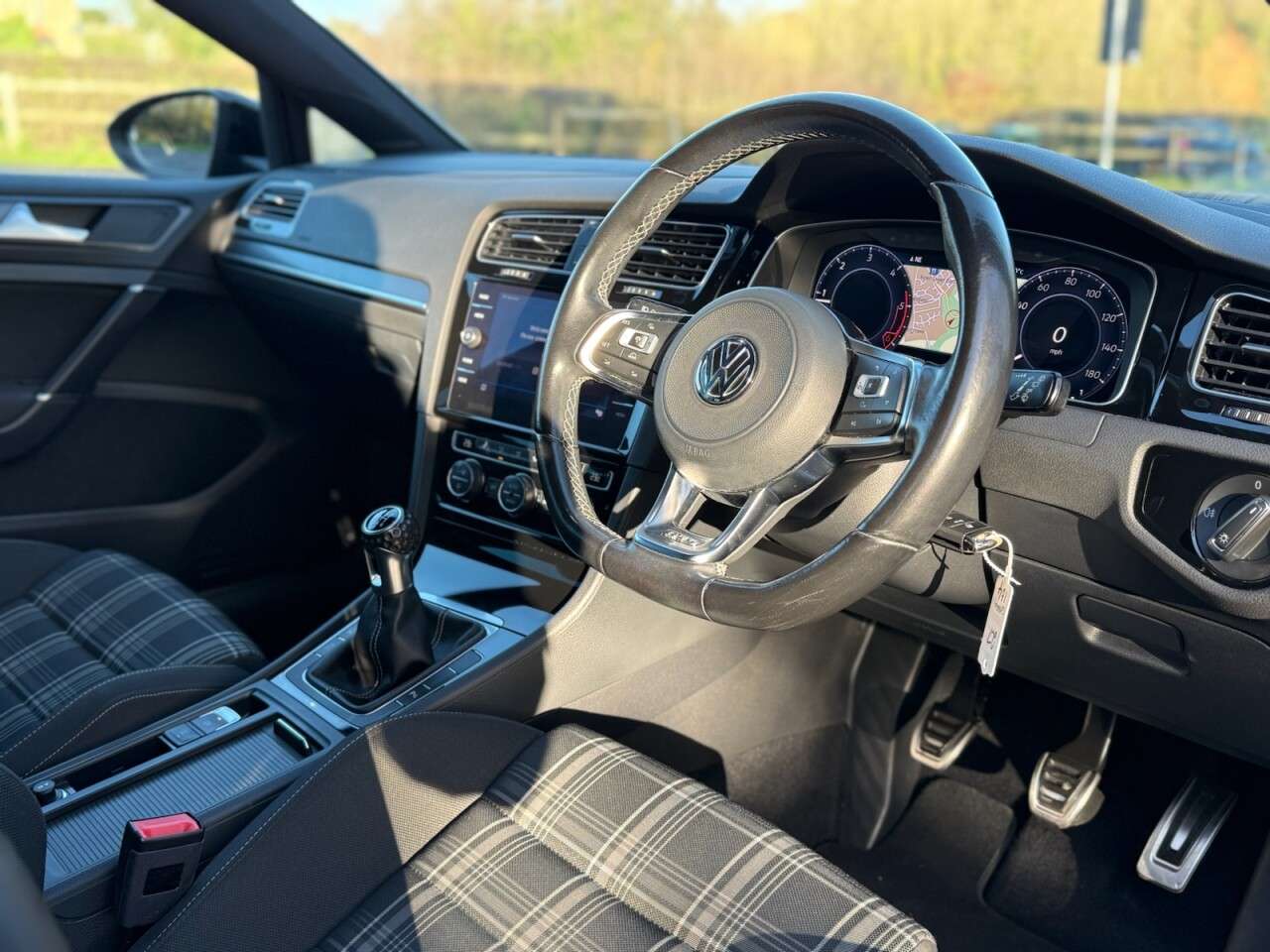 2017 VOLKSWAGEN GOLF 2017 VOLKSWAGEN GOLF