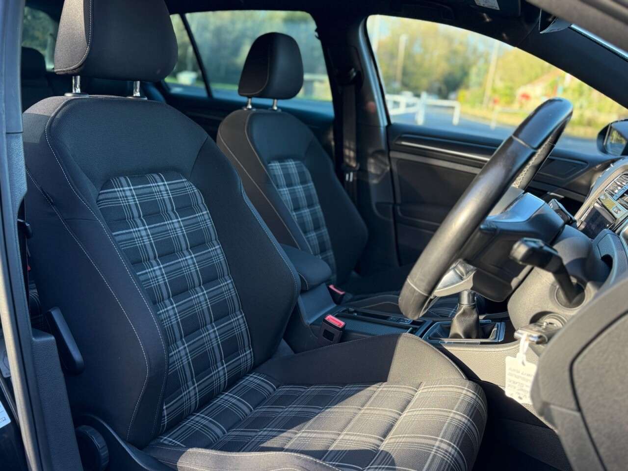 2017 VOLKSWAGEN GOLF 2017 VOLKSWAGEN GOLF