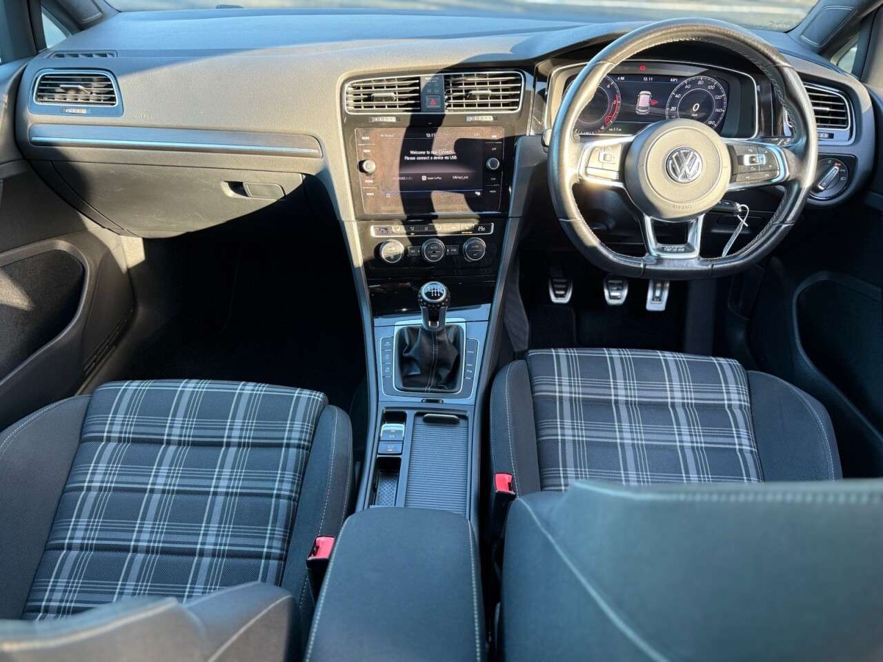 2017 VOLKSWAGEN GOLF 2017 VOLKSWAGEN GOLF