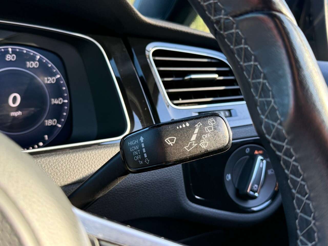 2017 VOLKSWAGEN GOLF 2017 VOLKSWAGEN GOLF