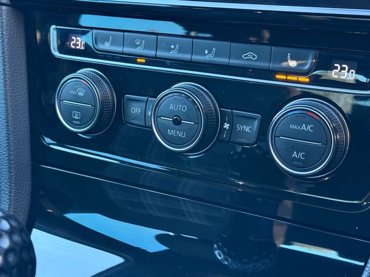 2017 VOLKSWAGEN GOLF 2017 VOLKSWAGEN GOLF