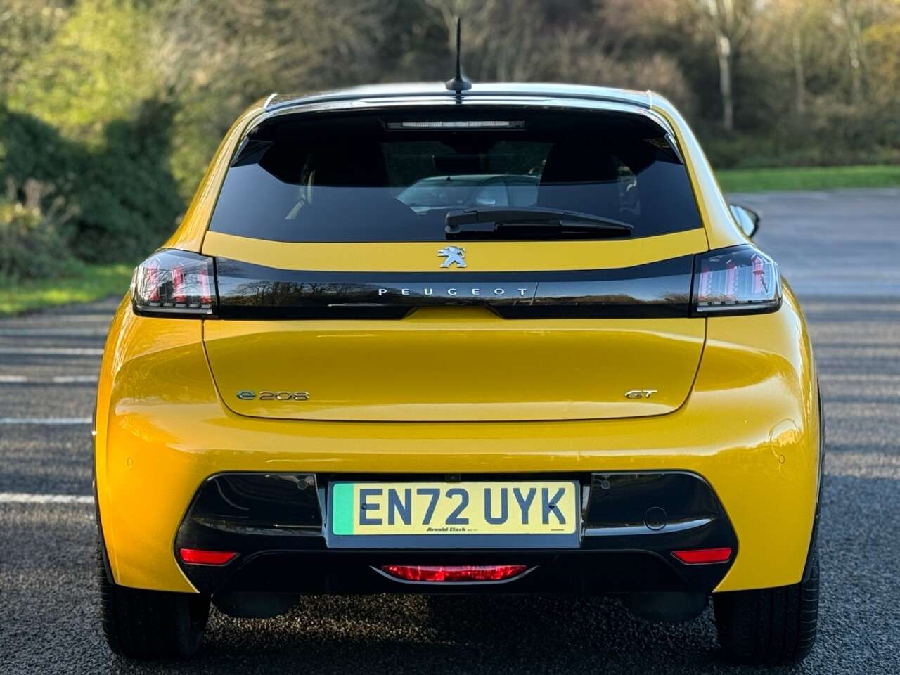 2023 PEUGEOT E-208 2023 PEUGEOT E-208