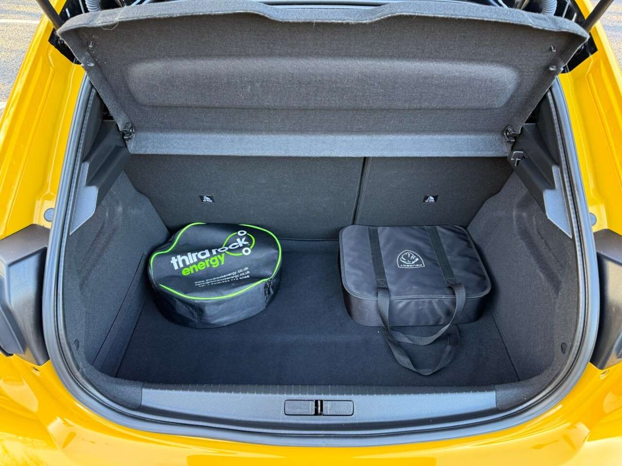 2023 PEUGEOT E-208 2023 PEUGEOT E-208